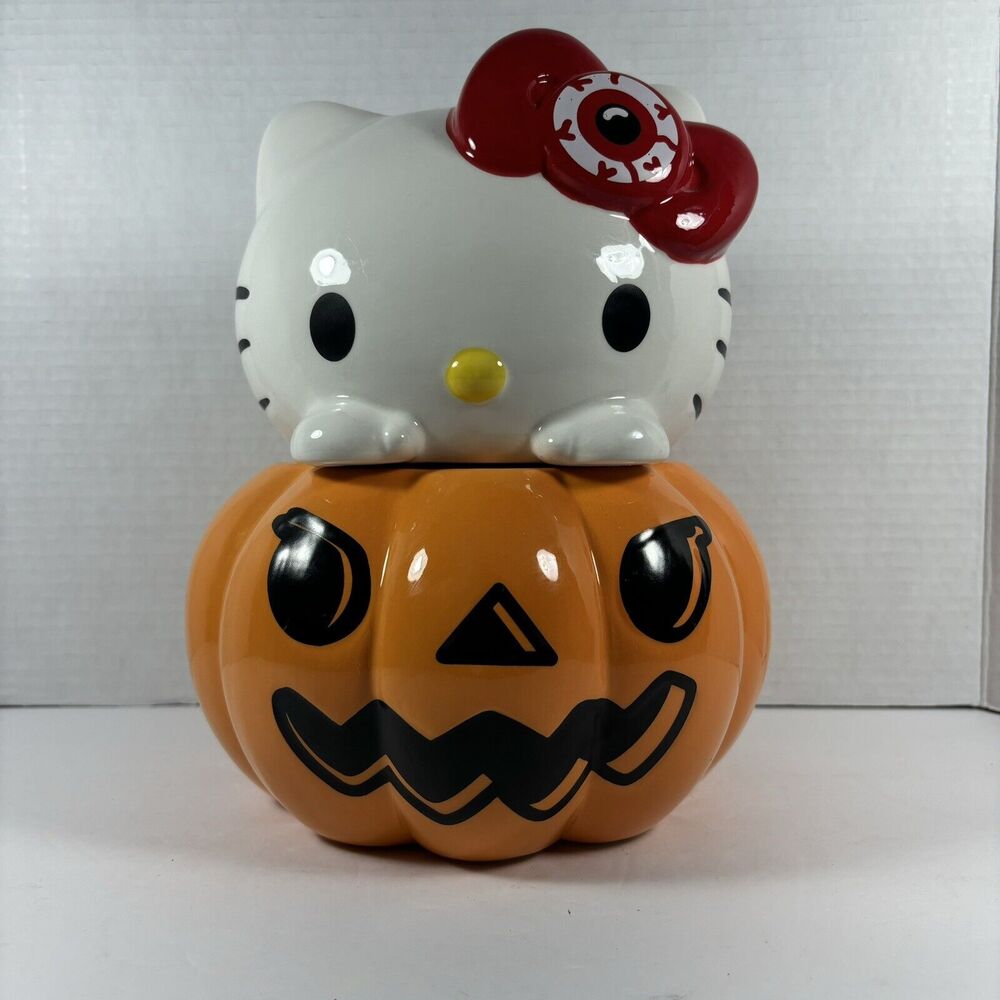 Hello Kitty Pumpkin Jack O Lantern Cookie Jar Halloween Ceramic Orange NEW